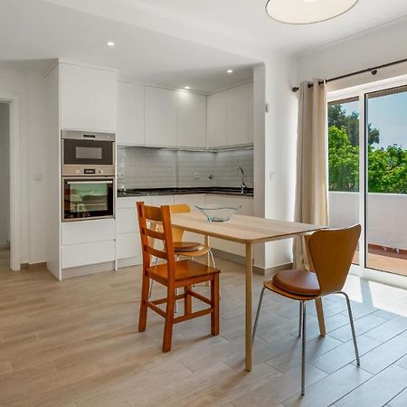 2 Bdr Vilamoura Escape W Balcony By Lovelystay Quarteira Exterior foto