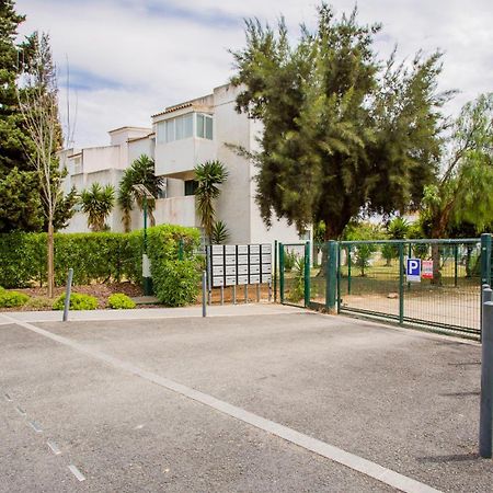 2 Bdr Vilamoura Escape W Balcony By Lovelystay Quarteira Exterior foto